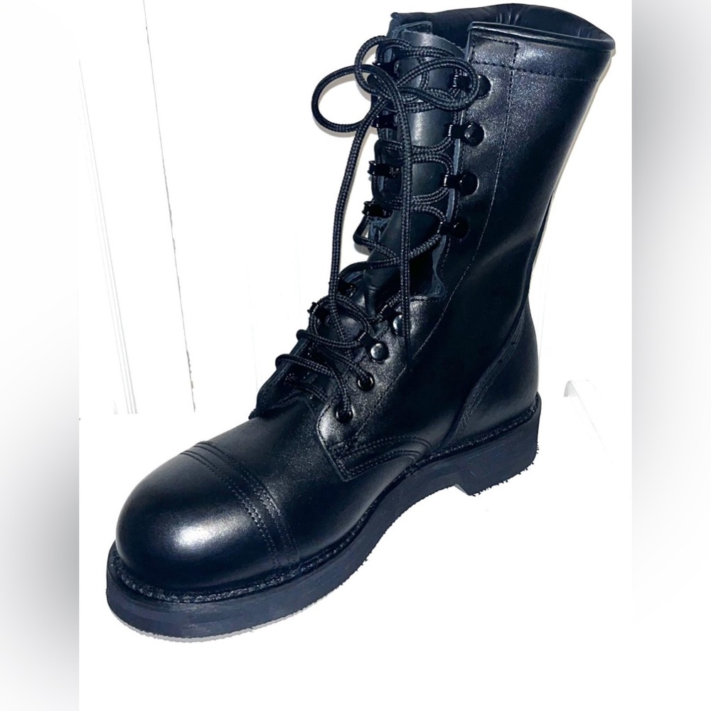 Men's Black Leather Lace-Up Boots
